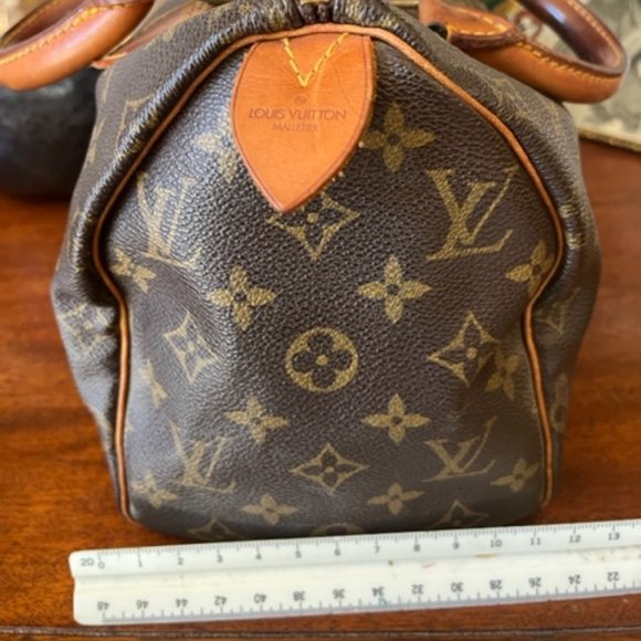 Louis Vuitton Bag - Picture 13 of 16